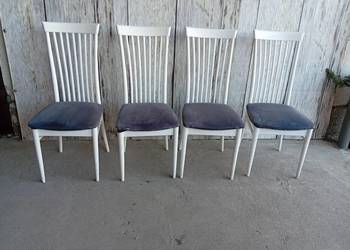 komplet krzeseł /   407