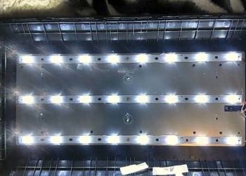 Podświetlenie listwa LED 32" Manta