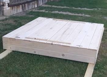 Piaskownica zamykana