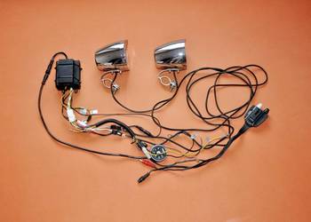 Memphis Bluetooth Audio z 2 Glosnikami na Kierownice.