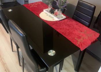 Stół czarny szklany