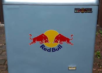 Zamrażarka Red Bull poj. 132 l (Posiada Funkcję Chłodzenia)