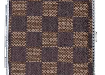 Papierośnica Metalowa Pokryta Skórą w Wzorem w Kratę