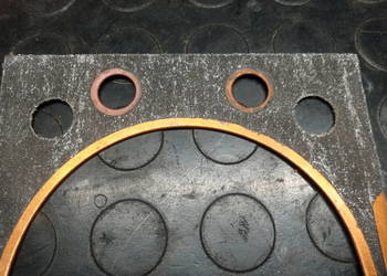 Ursus c360 uszczelka głowicy nowa prl