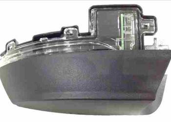 KIERUNKOWSKAZ W LUSTERKU PR/LE (LED) - VW UP 12/2011-