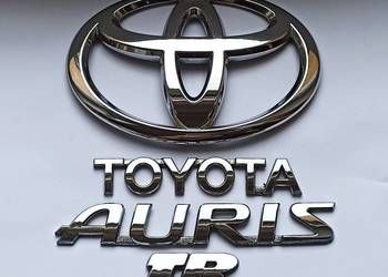 Napis emblemat Toyota Auris I 06-09r