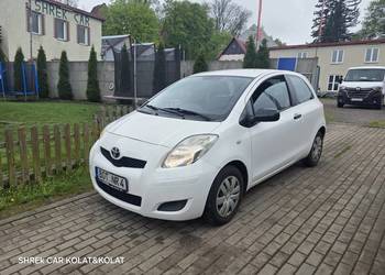 Toyota Yaris 2010 rok