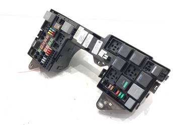 SKRZYNKA BEZPIECZNIKÓW JAGUAR XF I 8X2T-14A003-AA Sedan/Limuzyna 08-15