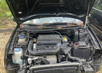Volkswagen Golf 4 1.4 hatchback na części