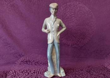 Figurka porcelanowa Casades