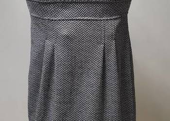 Elegancka sukienka bez ramiączek, Reserved, rozm. M