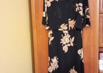 Sukienka z bolerkiem