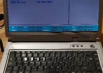 Laptop Fujitsu Siemens Amilo L7300System XP do diagnostyki