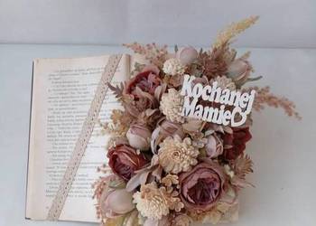 Kompozycja na książce , stroik. Idealna na prezent