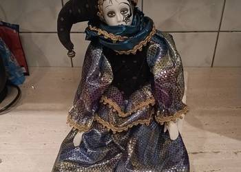 Lalka porcelanowa arlekin