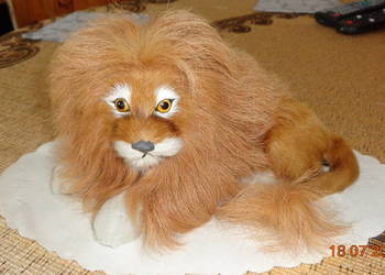 ozdobny lew na dekoracje