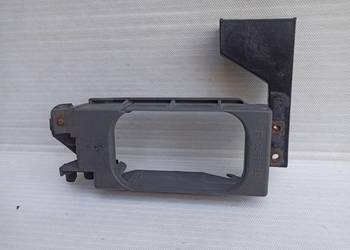 BMW E36 ramka mocowanie halogena lewa