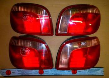 Toyota yaris 1998 | 1999 | 2005 lampa tył prawa lewa