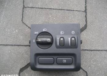 VOLVO V40 S40 00-03R PRZEŁĄCZNIK ŚWIATEŁ 30613944