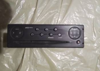Radio CD Renault 8200002607 z kodem