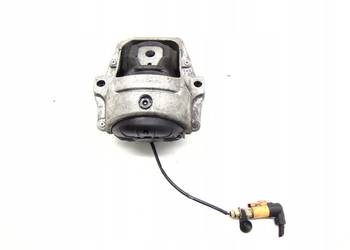 PODUSZKA SILNIKA 8R0199381Q LEWA 2.7 TDI A4 A5 8T