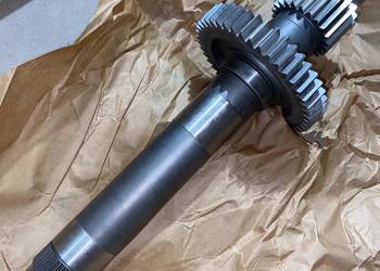 87396959 Wałek napędowy T6. TSA Maxxum Farmall T6000 CNH NEW