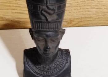 Kolekcjnerska figurka z Egiptu przedstawiająca Popiersie Nefertiti