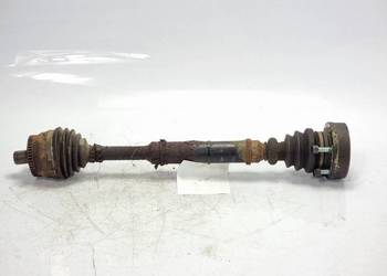 PÓŁOŚ PRAWA PRZÓD VOLKSWAGEN PASSAT B5 PÓŁOŚ PRAWA PRZÓD VOLKSWAGEN PASSAT B5