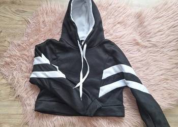 Krótka sportowa bluza czarna bawełna 36 z kapturem