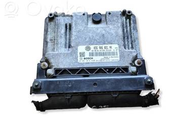 VW PASSAT B6 2.0TDI STEROWNIK KOMPUTER SILNIKA ECU 0281013440 03G906021NK