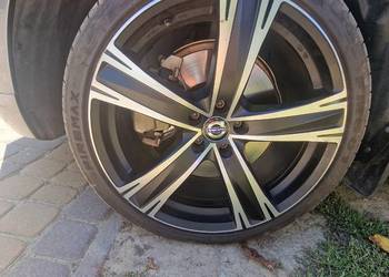 Felgi z oponami r20