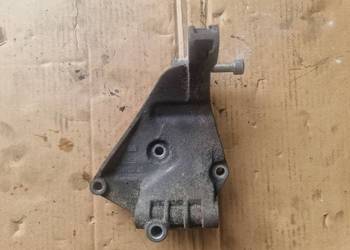 ŁAPA OSPRZĘTU IVECO DAILY 35S18 504115732