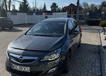 OPEL ASTRA J 2.0 CDTI USZKODZONA
