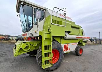 Kombajn zbożowy Claas Dominator 88s / heder 3.9 m