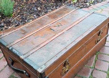 Stary kufer, skrzynia