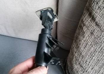 Zaślepka spryskiwacza lampy przedniej wraz z spryskiwaczem do ford c max