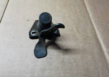 Zamek Rygiel sprężyna maski bmw e60 e61 03-10 5123 7034256 Zamek Rygiel sprężyna maski bmw e60 e61 03-10 5123 7034256