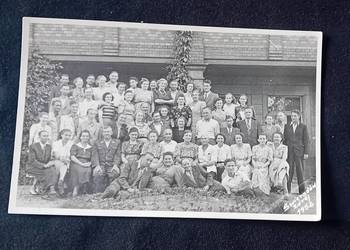 Zdjęcie pensjonariuszy uzdrowiska, Świeradów Zdrój, 1952 r.