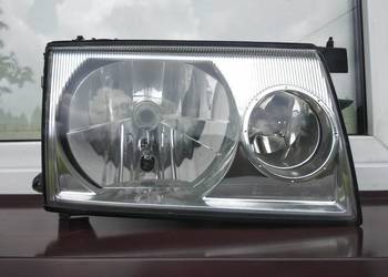 Nissan Terrano II 2 LIFT FL lampa przednia prawa reflektor przód Europa