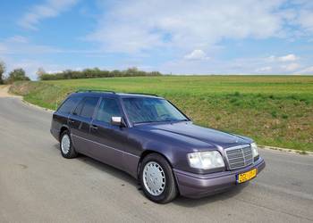 Mercedes-Benz S124 E220T "żółte blachy "