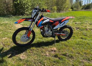 Cross 300cc, rok 2025, chlodzone ciecza, sprzęgło hydrauliczne, kol