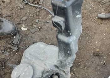 Zbiorniczek spryskiwaczy Mercedes w204 lift kombi zwykłe lampy