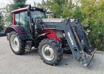 Ciągnik rolniczy Valtra N101 z ładowaczem Quicke Q45 2010r