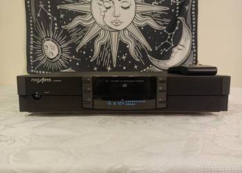 Odtwarzacz CD Grundig FineArts CD1 z pilotem