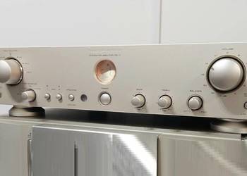 Wzmacniacz Marantz PM 17. Pancernie wykonany.