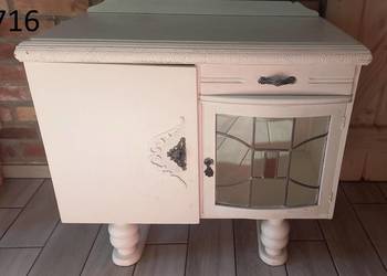 Komoda stara drewniana biała malowana z witrażem (716)