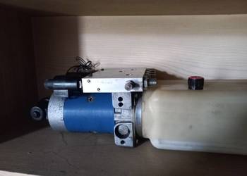 Silnik 24V pompa agregat hydrauliczny winda załadowcza Zepro