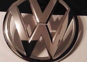 VW TRANSPORTER T5 ZNACZEK LOGO