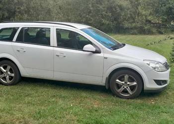 Sprzedam Opel Astra III SW 1,7 CDTI SALON POLSKA