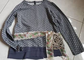 bluzka sweter kardigan w kropki dzianina żorżeta perłowe guz